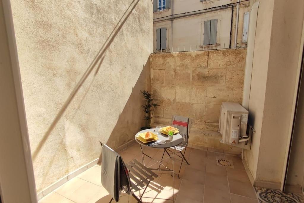 Le Nid - Proche Theatres - Terrasse - Centre-Ville - Clim - Wifi Avignon Luaran gambar